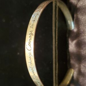 Bracelet